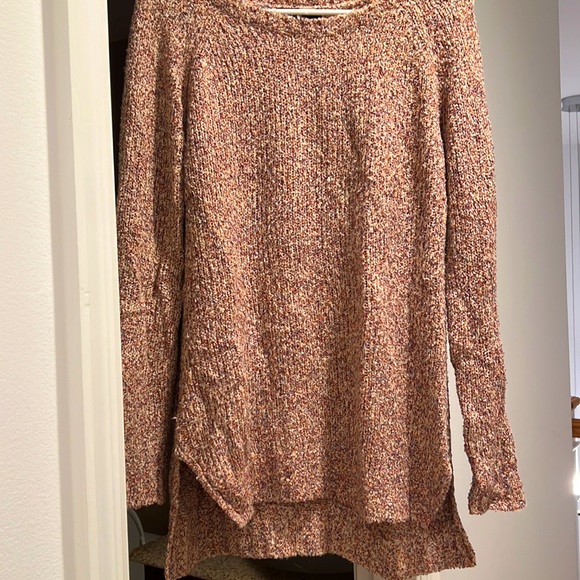 Ann Taylor sweater size medium - Picture 2 of 4